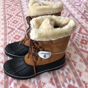 Brand new Sorel inspired boots